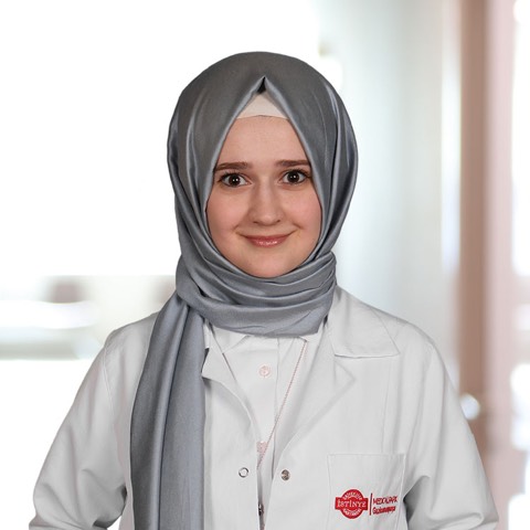 Dyt. Sena Genç