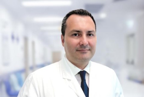 Surgeon Ömer Yonga